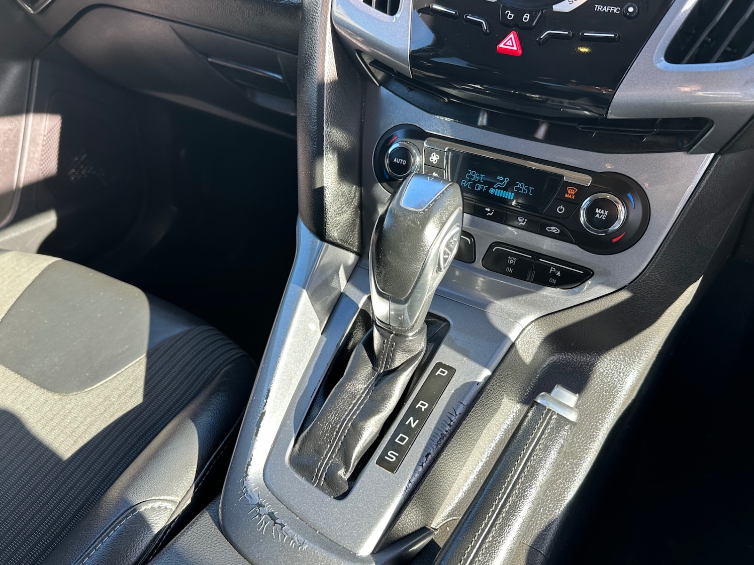 Used Ford Focus 2013 for sale - 76250750: Photo 20