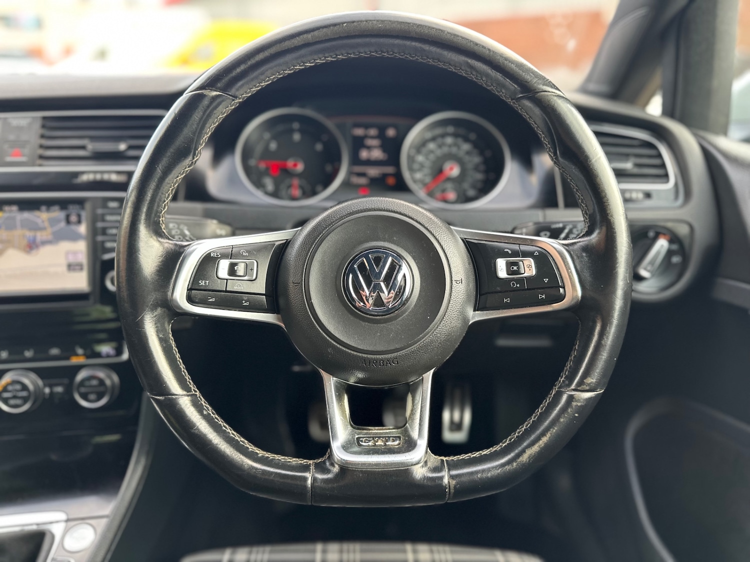 Used Volkswagen Golf 2015 for sale - 76492481: Photo 15