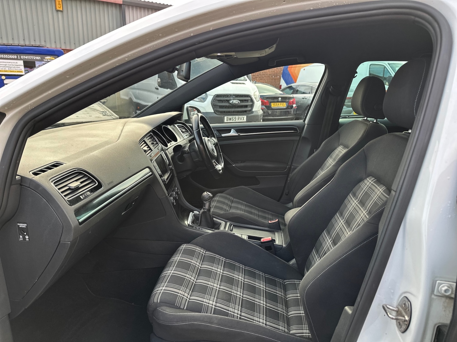 Used Volkswagen Golf 2015 for sale - 76492481: Photo 16