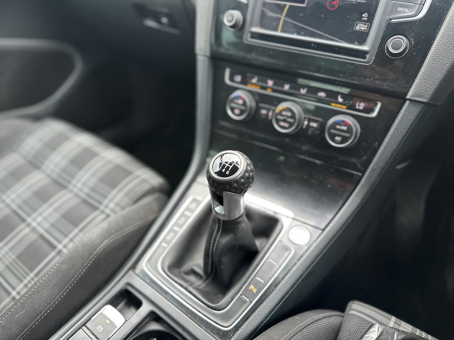 Used Volkswagen Golf 2015 for sale - 76492481: Photo 6