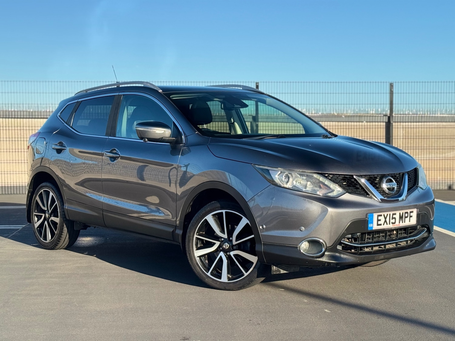 Used Nissan Qashqai 2015 for sale - 76799640: Photo 1