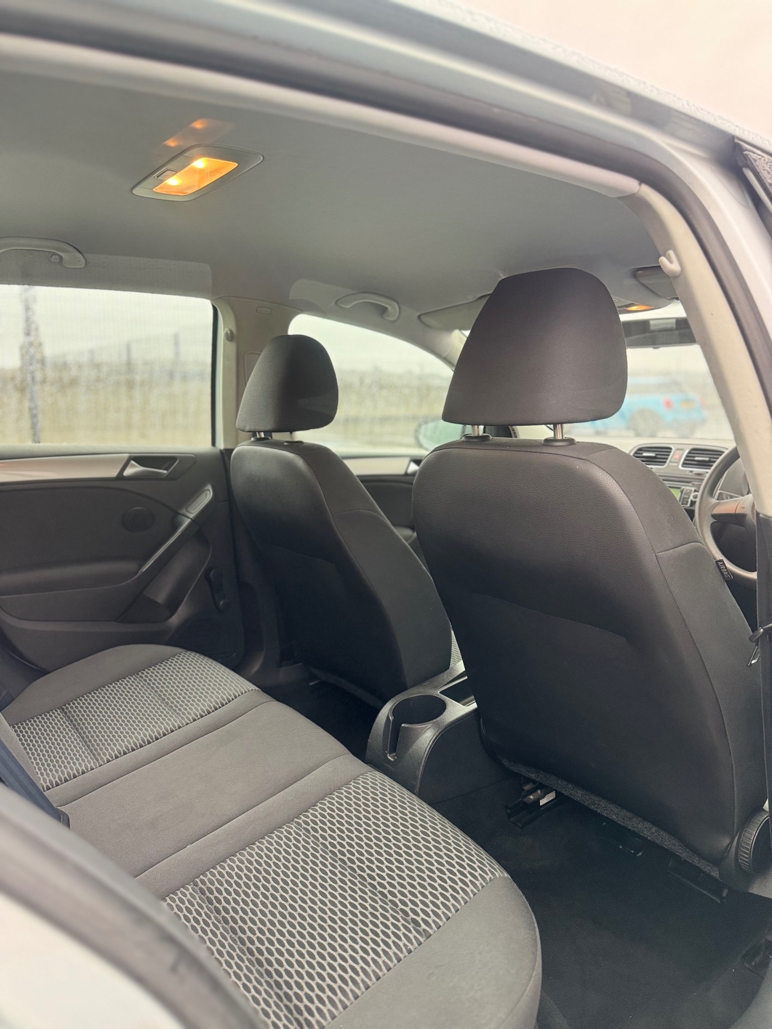 Used Volkswagen Golf 2010 for sale - 77707960: Photo 15