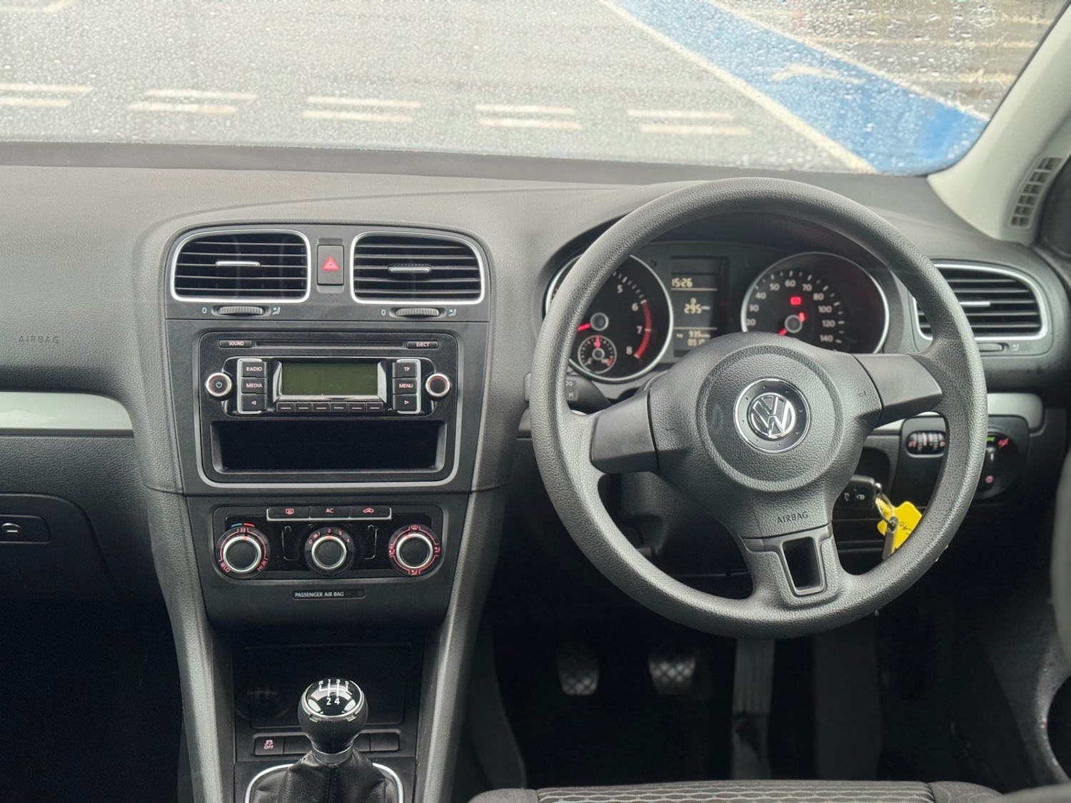 Used Volkswagen Golf 2010 for sale - 77707960: Photo 16