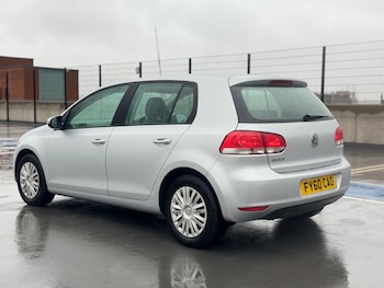 Used Volkswagen Golf 2010 for sale - 77707960: Photo
