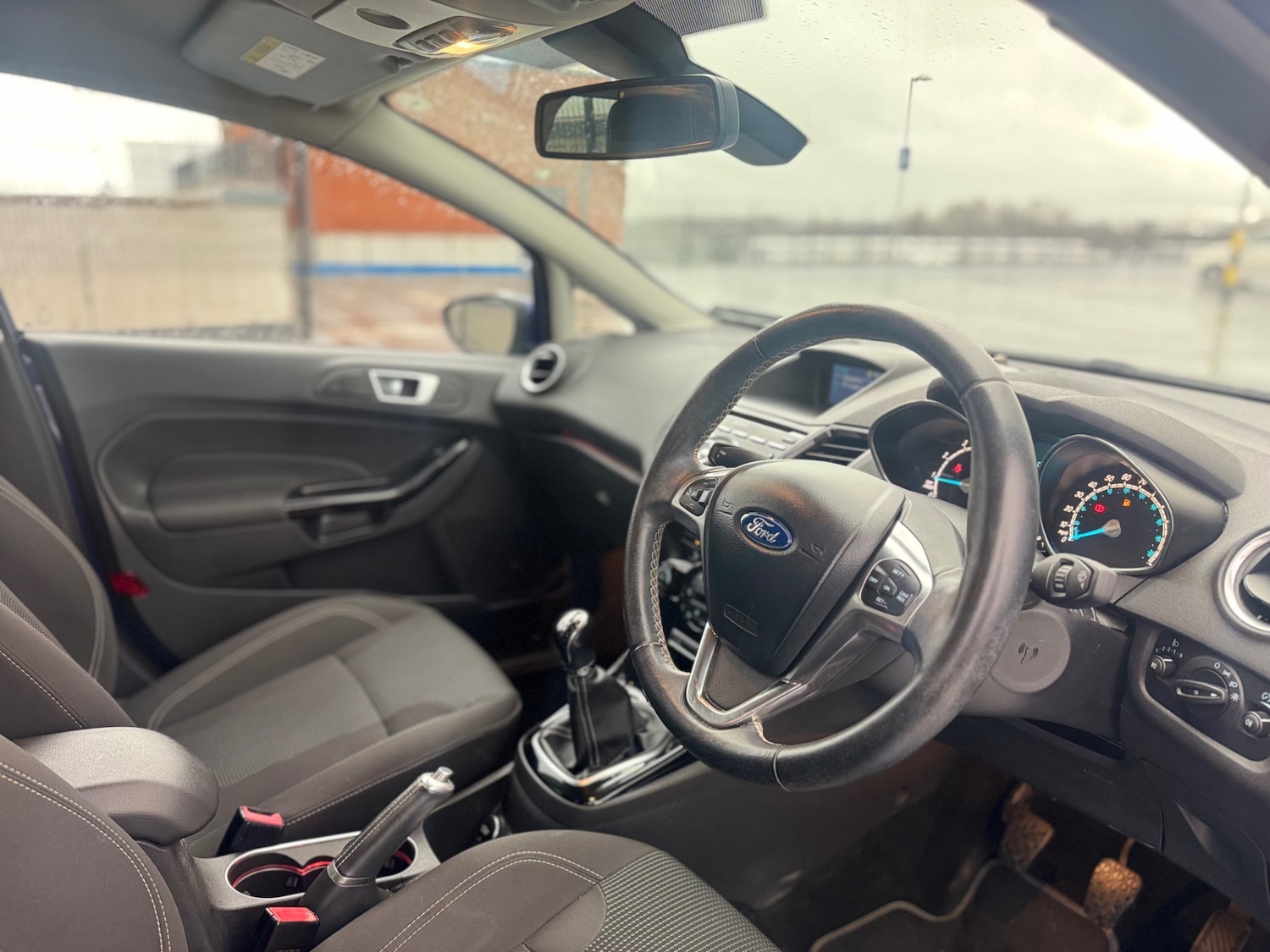 Used Ford Fiesta 2015 for sale - 76669460: Photo 13