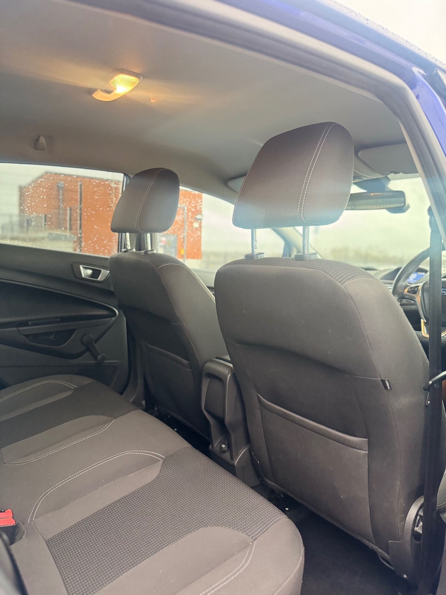 Used Ford Fiesta 2015 for sale - 76669460: Photo 15