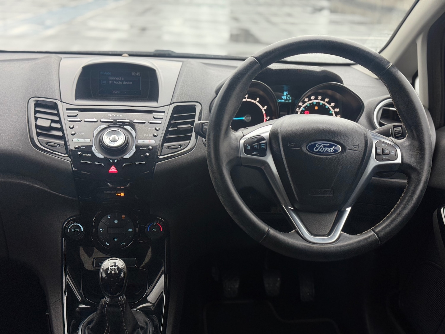Used Ford Fiesta 2015 for sale - 76669460: Photo 16