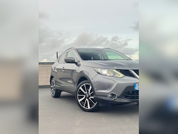 Used Nissan Qashqai 2014 for sale - 75976252: Photo