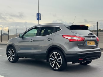 Used Nissan Qashqai 2014 for sale - 75976252: Photo