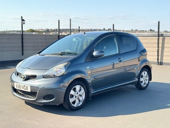 Used Toyota AYGO 2011 for sale - 79289664: Photo