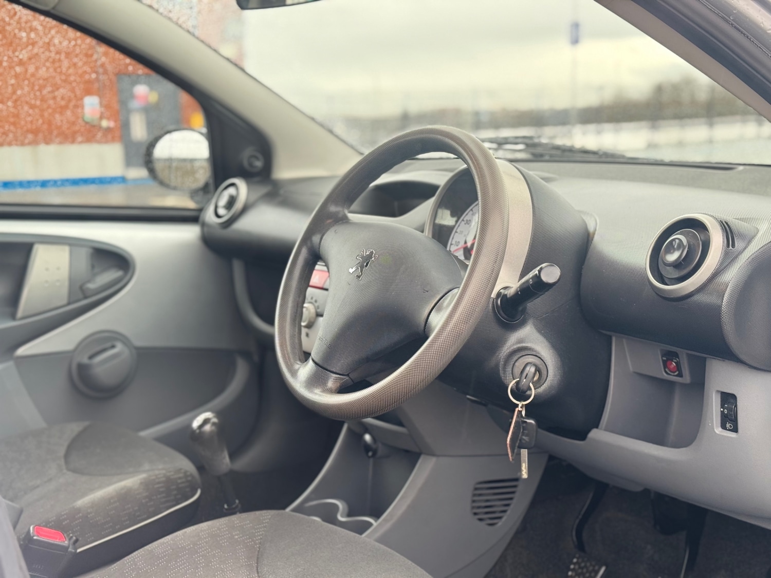 Used Peugeot 107 2011 for sale - 77562498: Photo 13