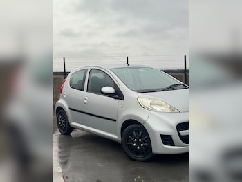 Used Peugeot 107 2011 for sale - 77562498: Photo