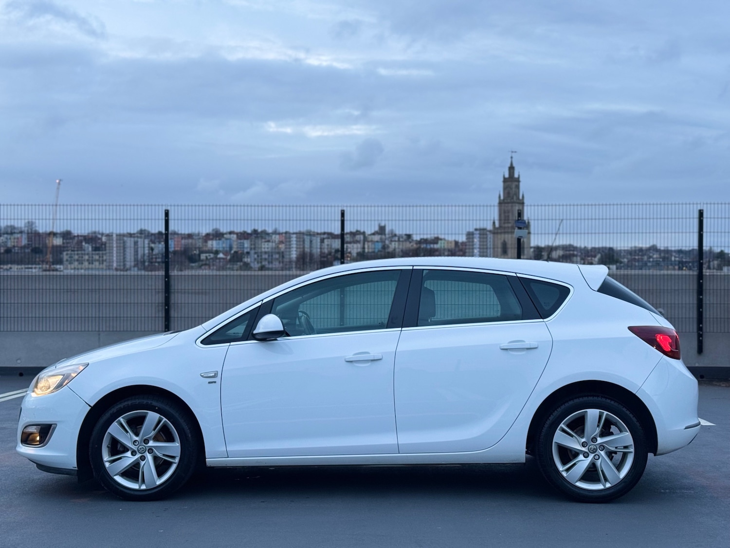 Used Vauxhall Astra 2015 for sale - 76963648: Photo 10