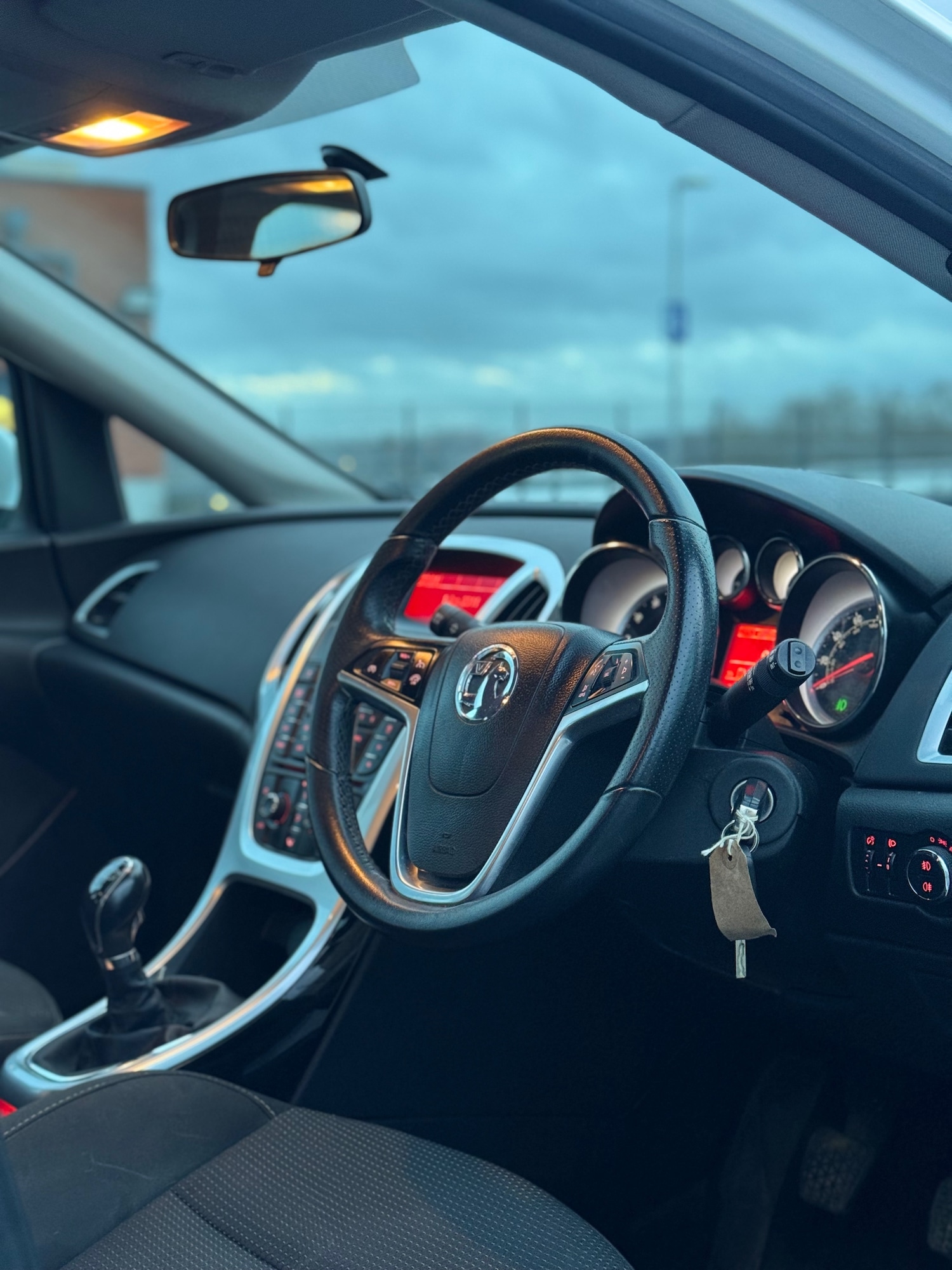 Used Vauxhall Astra 2015 for sale - 76963648: Photo 13