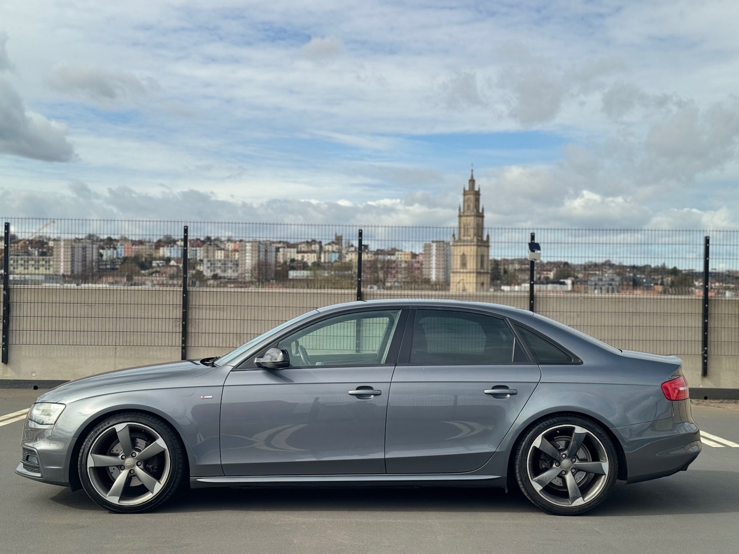 Used Audi A4 2013 for sale - 78027116: Photo 10