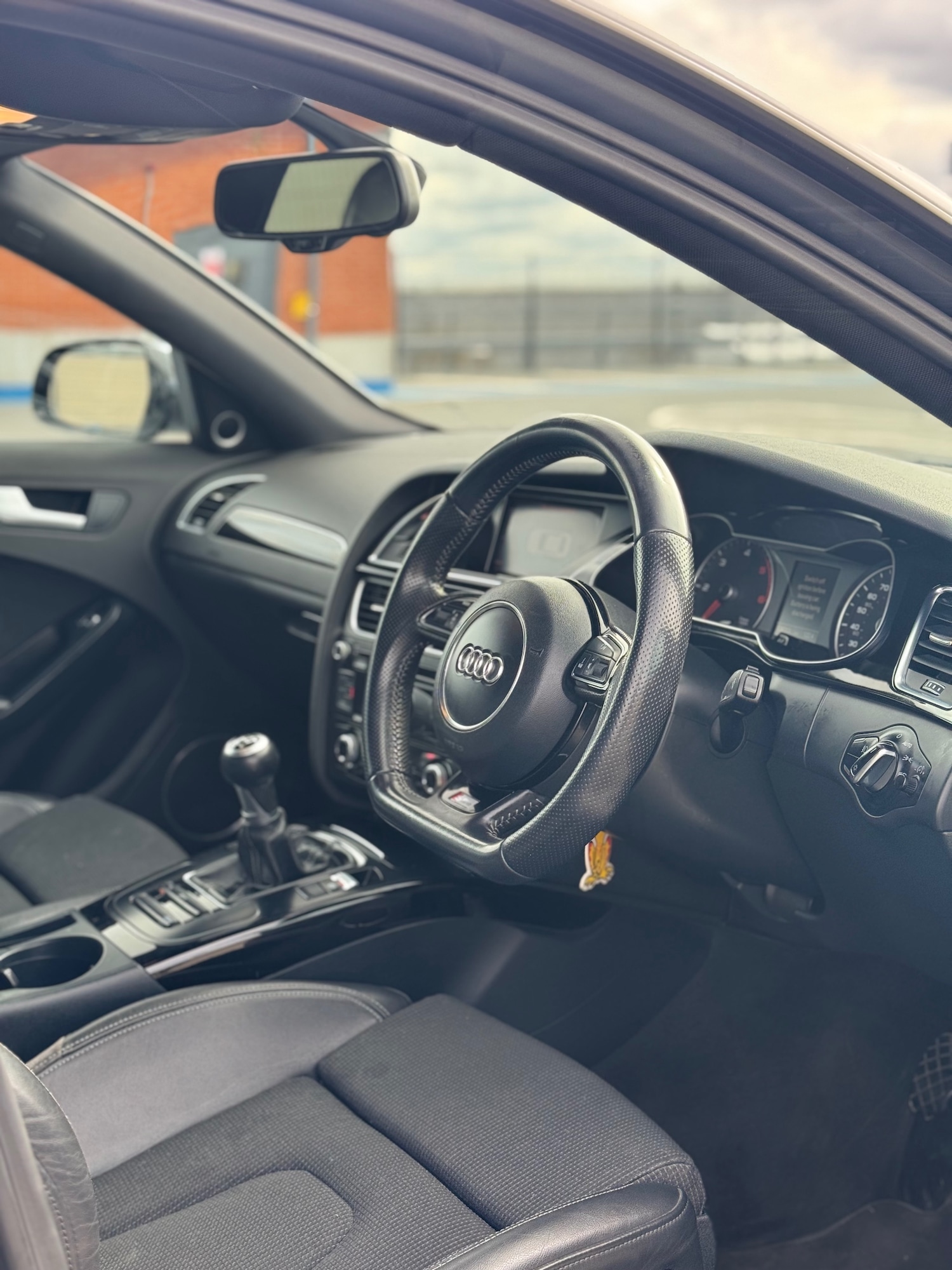 Used Audi A4 2013 for sale - 78027116: Photo 11