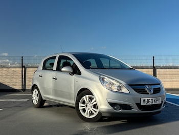 Vauxhall - Corsa
