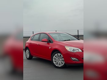 Used Vauxhall Astra 2011 for sale - 77898144: Photo