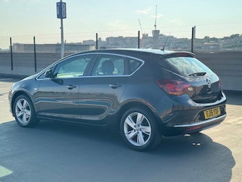 Used Vauxhall Astra 2015 for sale - 79234146: Photo