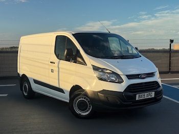 Used Ford Transit Custom 2015 for sale - 79347667: Photo