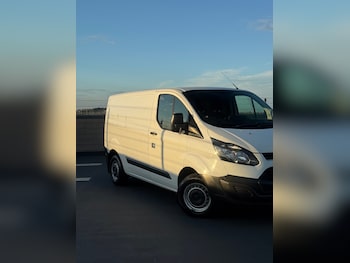 Used Ford Transit Custom 2015 for sale - 79347667: Photo