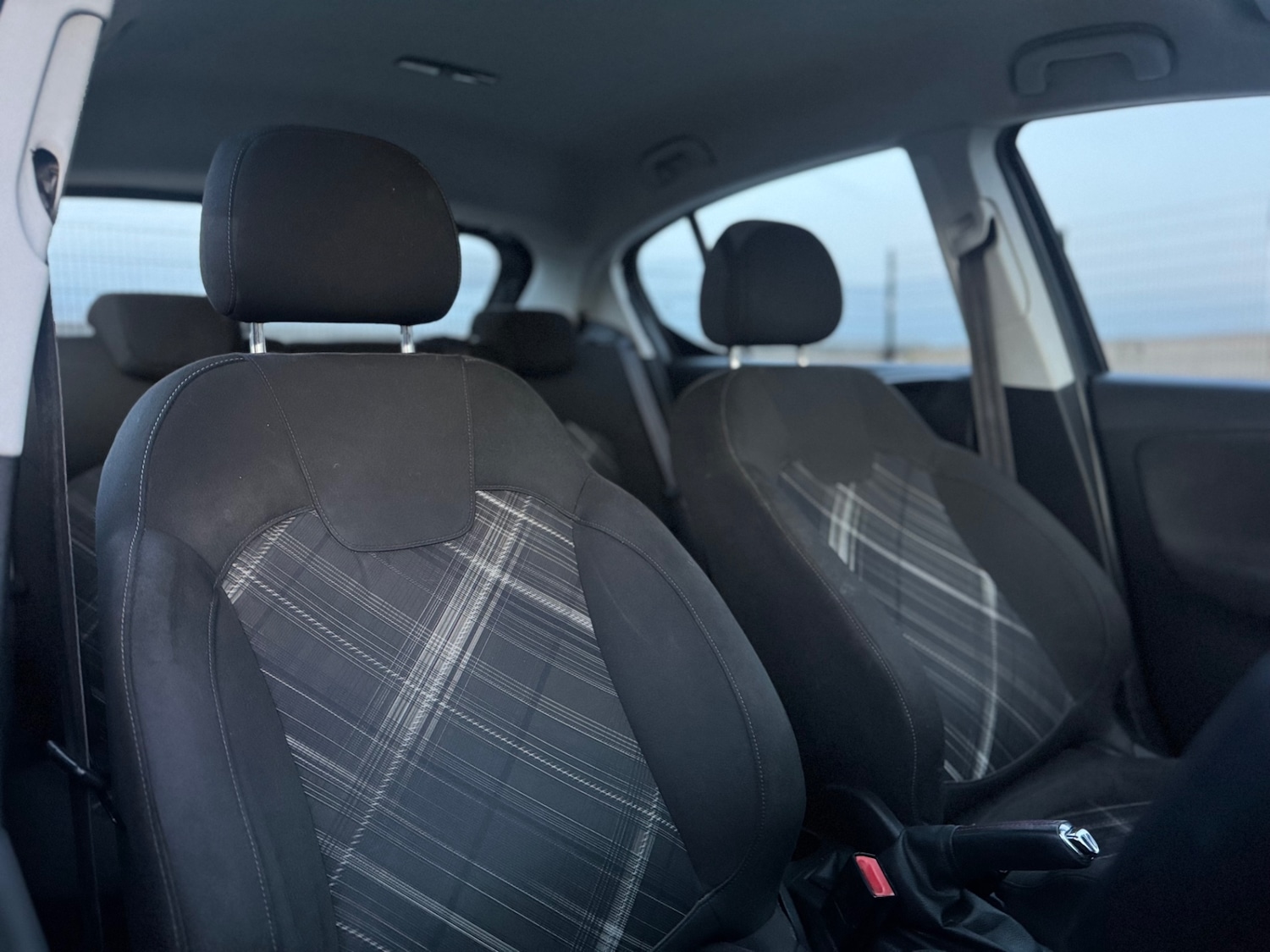 Used Vauxhall Corsa 2015 for sale - 77132399: Photo 14