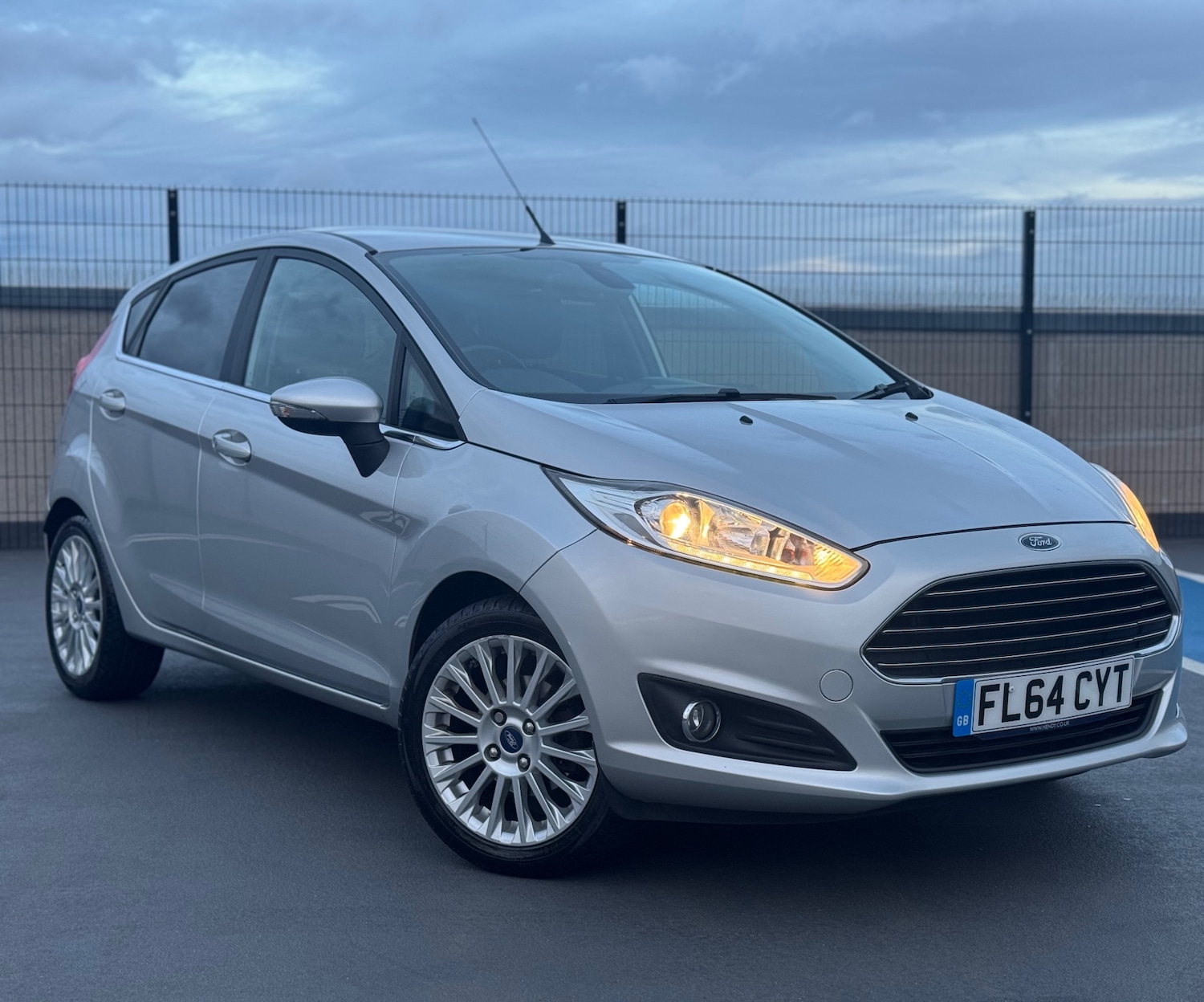 Used Ford Fiesta 2014 for sale - 76963611: Photo 1