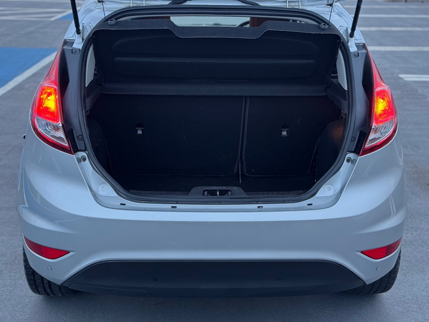 Used Ford Fiesta 2014 for sale - 76963611: Photo 11