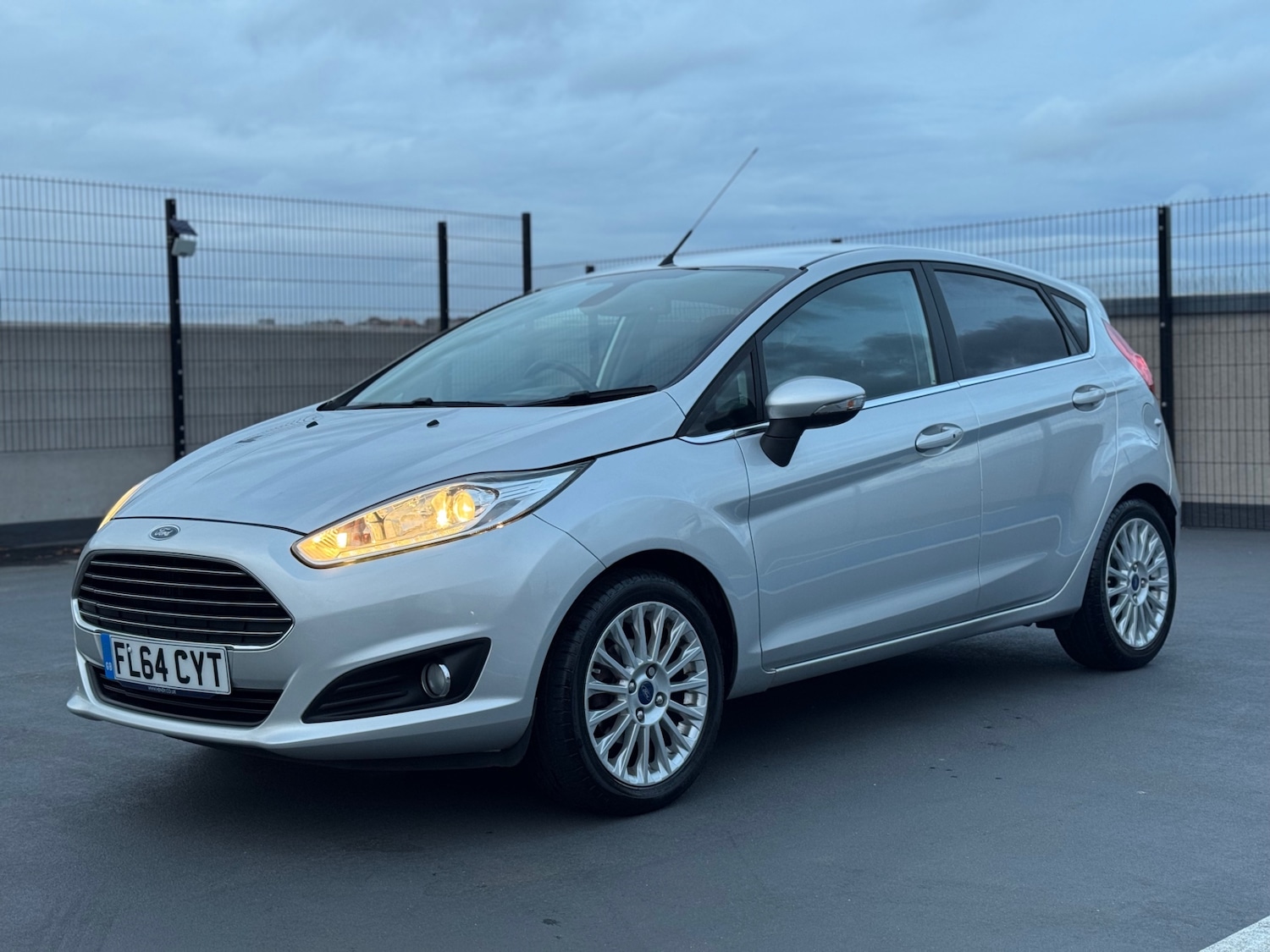 Used Ford Fiesta 2014 for sale - 76963611: Photo 5