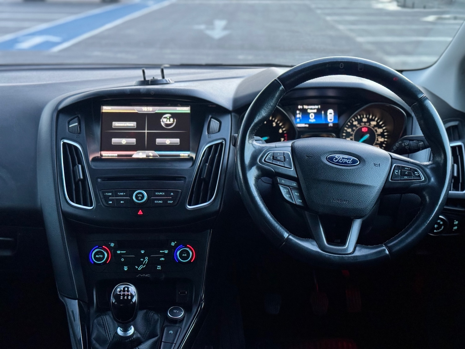 Used Ford Focus 2015 for sale - 77132401: Photo 16