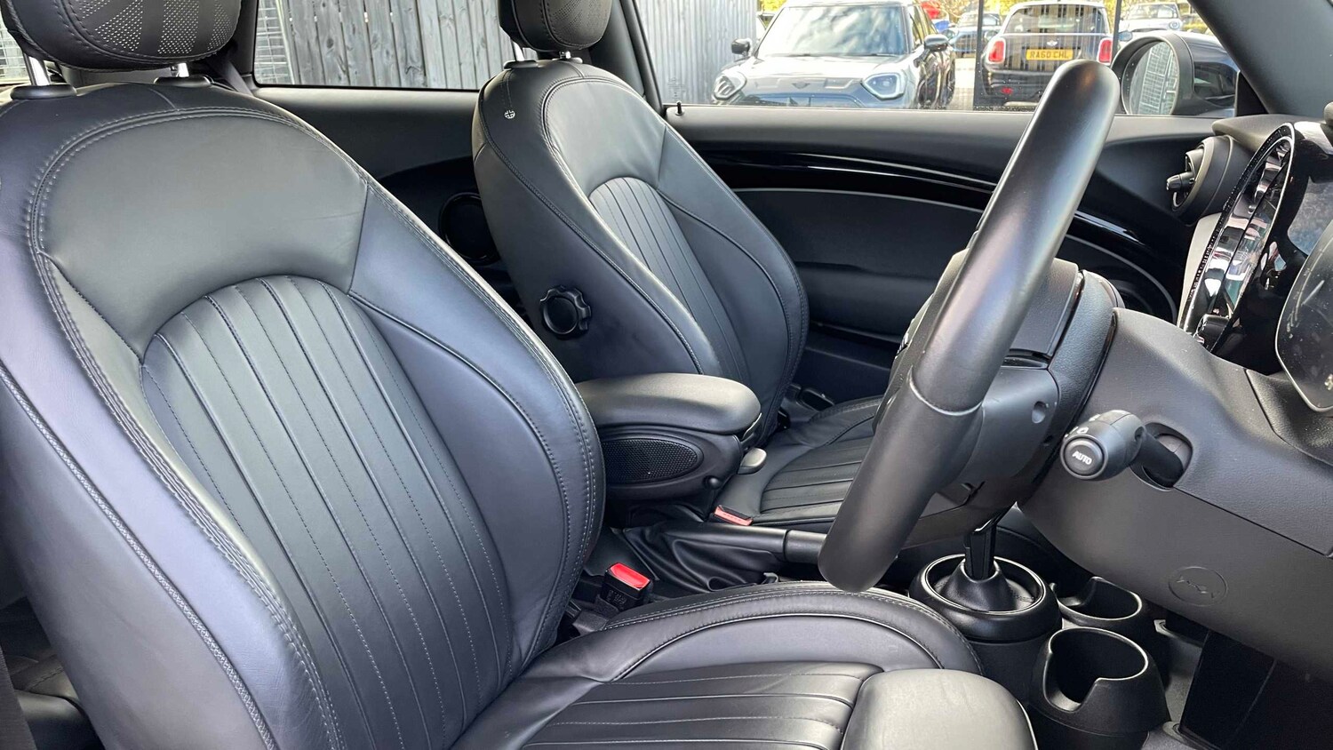 Used MINI Hatch 2023 for sale - 77347966: Photo 9