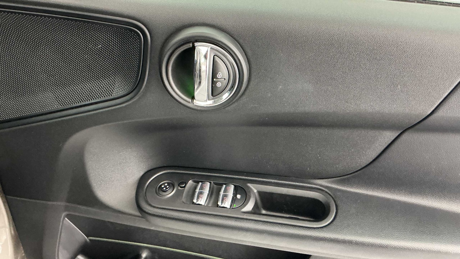 Used MINI Countryman 2018 for sale - 76978891: Photo 18