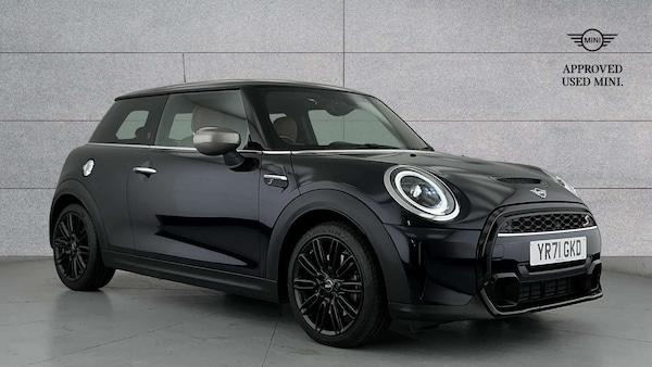 Used MINI Hatch 2021 for sale - 76242594: Photo 1