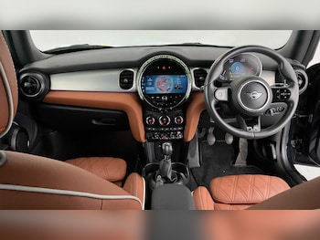 Used MINI Hatch 2021 for sale - 76242594: Photo 4