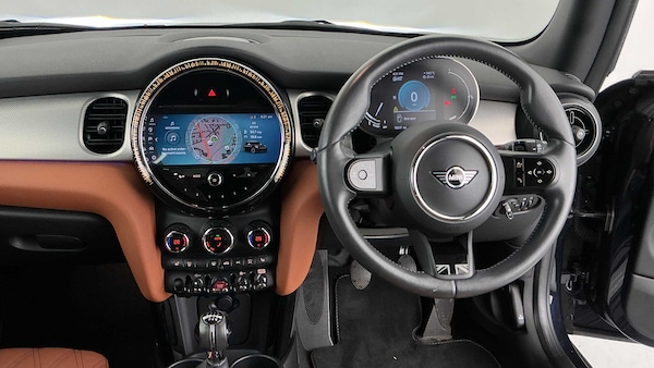 Used MINI Hatch 2021 for sale - 76242594: Photo 5