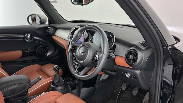 Used MINI Hatch 2021 for sale - 76242594: Photo 6