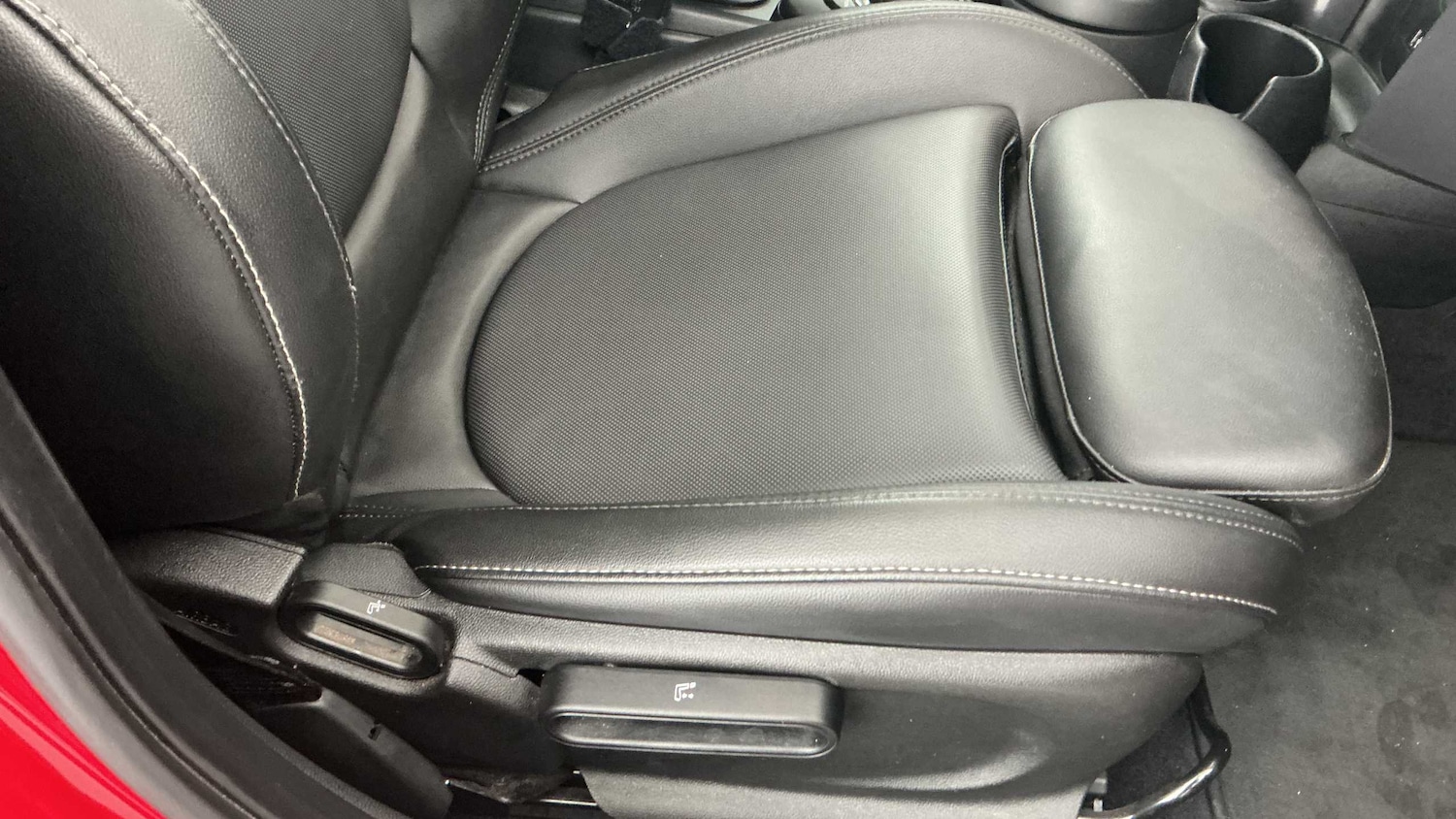 Used MINI Hatch 2019 for sale - 76435682: Photo 19