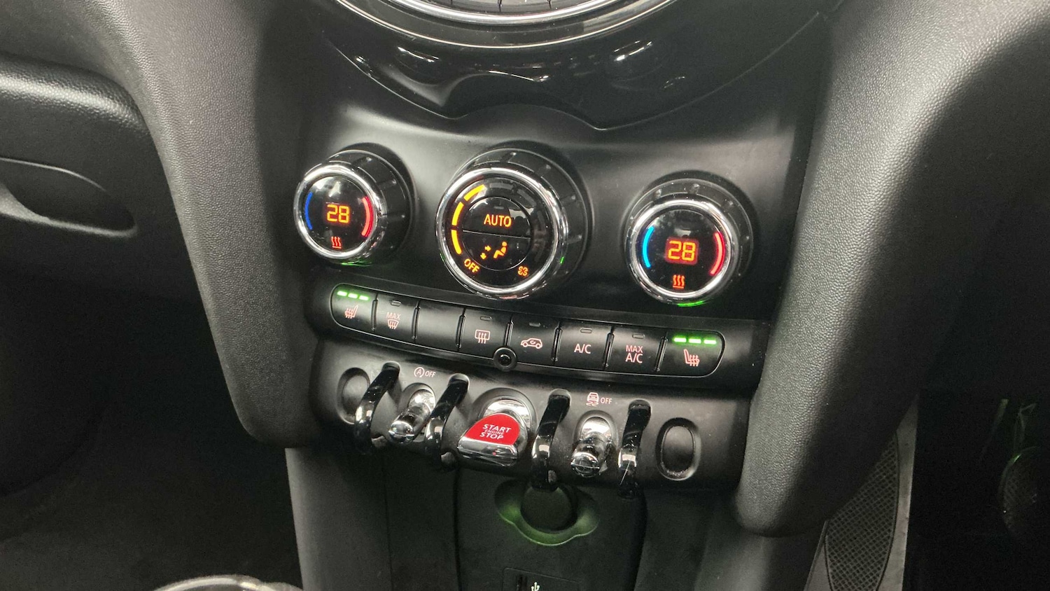 Used MINI Hatch 2019 for sale - 76435682: Photo 30