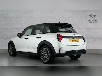 Used MINI Cooper 2024 for sale - 78234017: Photo