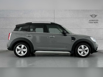 Used MINI Countryman 2018 for sale - 75637769: Photo