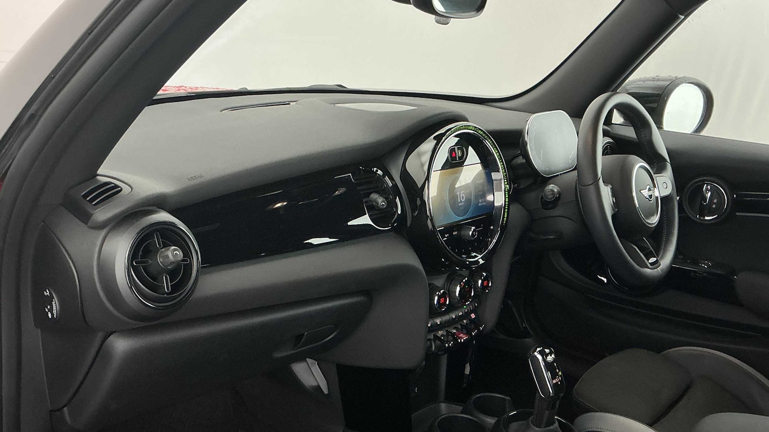 Used MINI Hatch 2023 for sale - 77914099: Photo 7