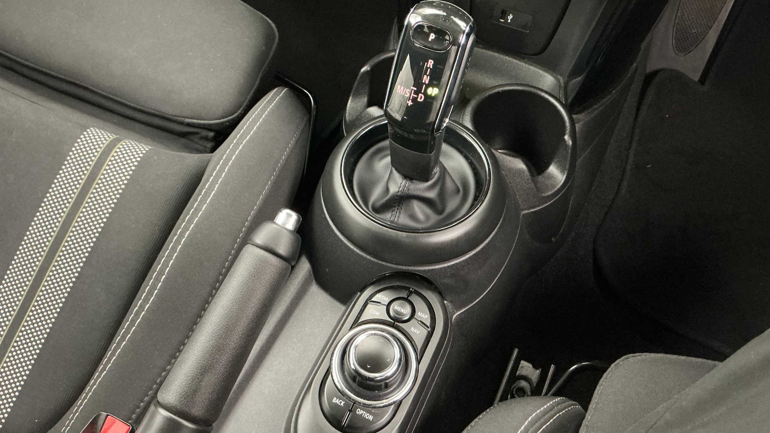 Used MINI Hatch 2021 for sale - 76610604: Photo 10