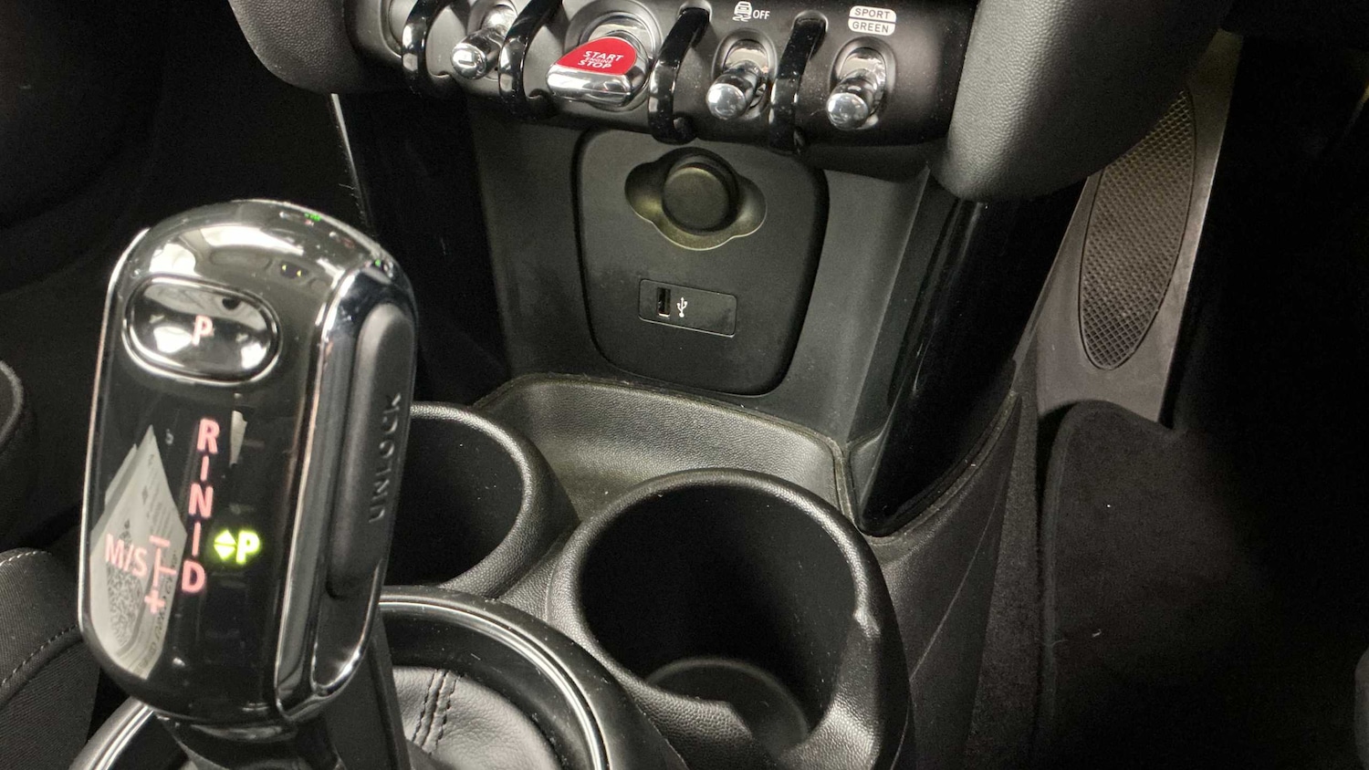 Used MINI Hatch 2021 for sale - 76610604: Photo 32