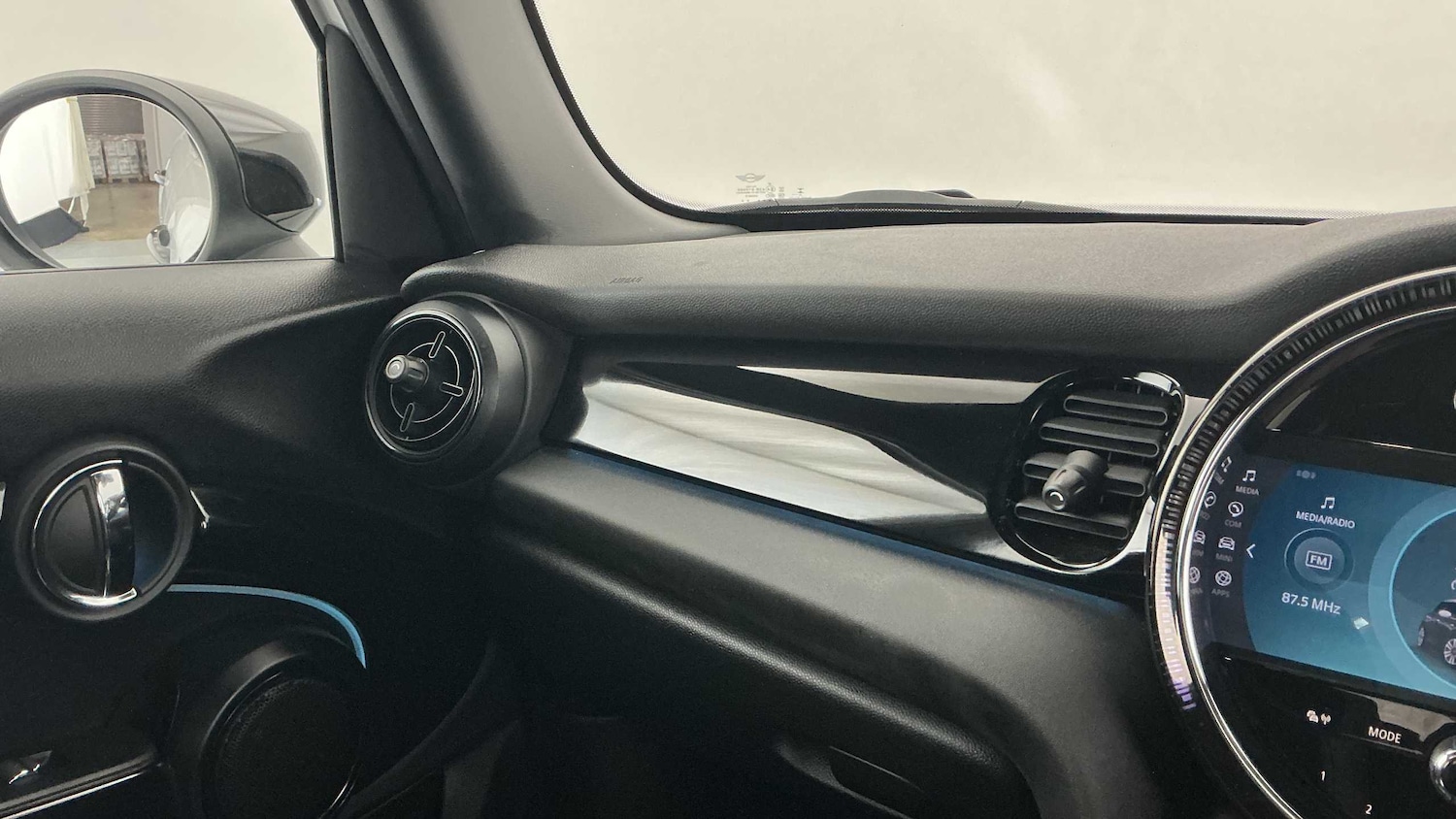 Used MINI Hatch 2023 for sale - 77333943: Photo 23