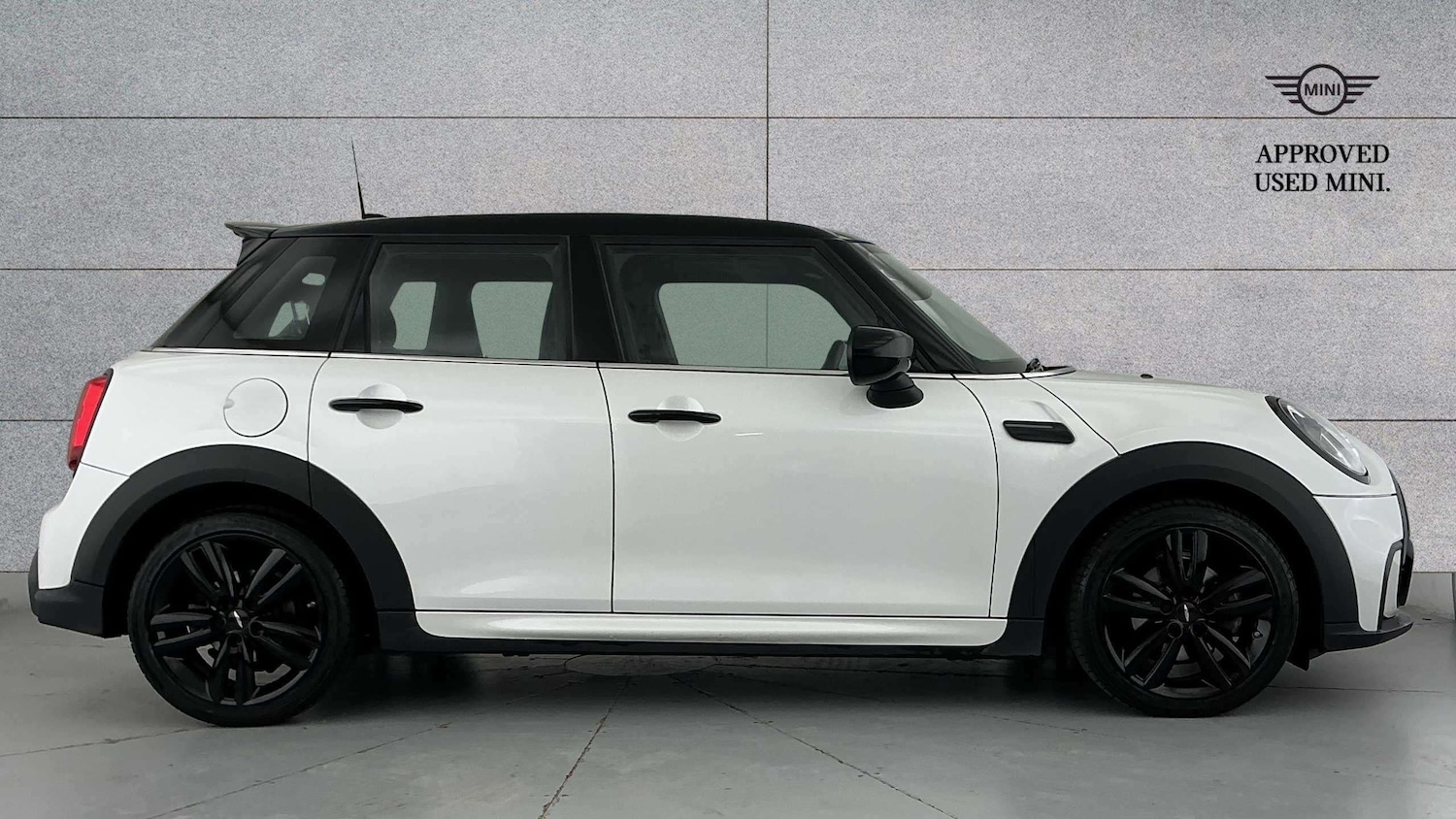 Used MINI Hatch 2023 for sale - 77333943: Photo 3