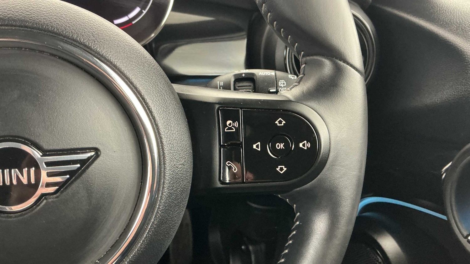 Used MINI Hatch 2023 for sale - 77333943: Photo 35
