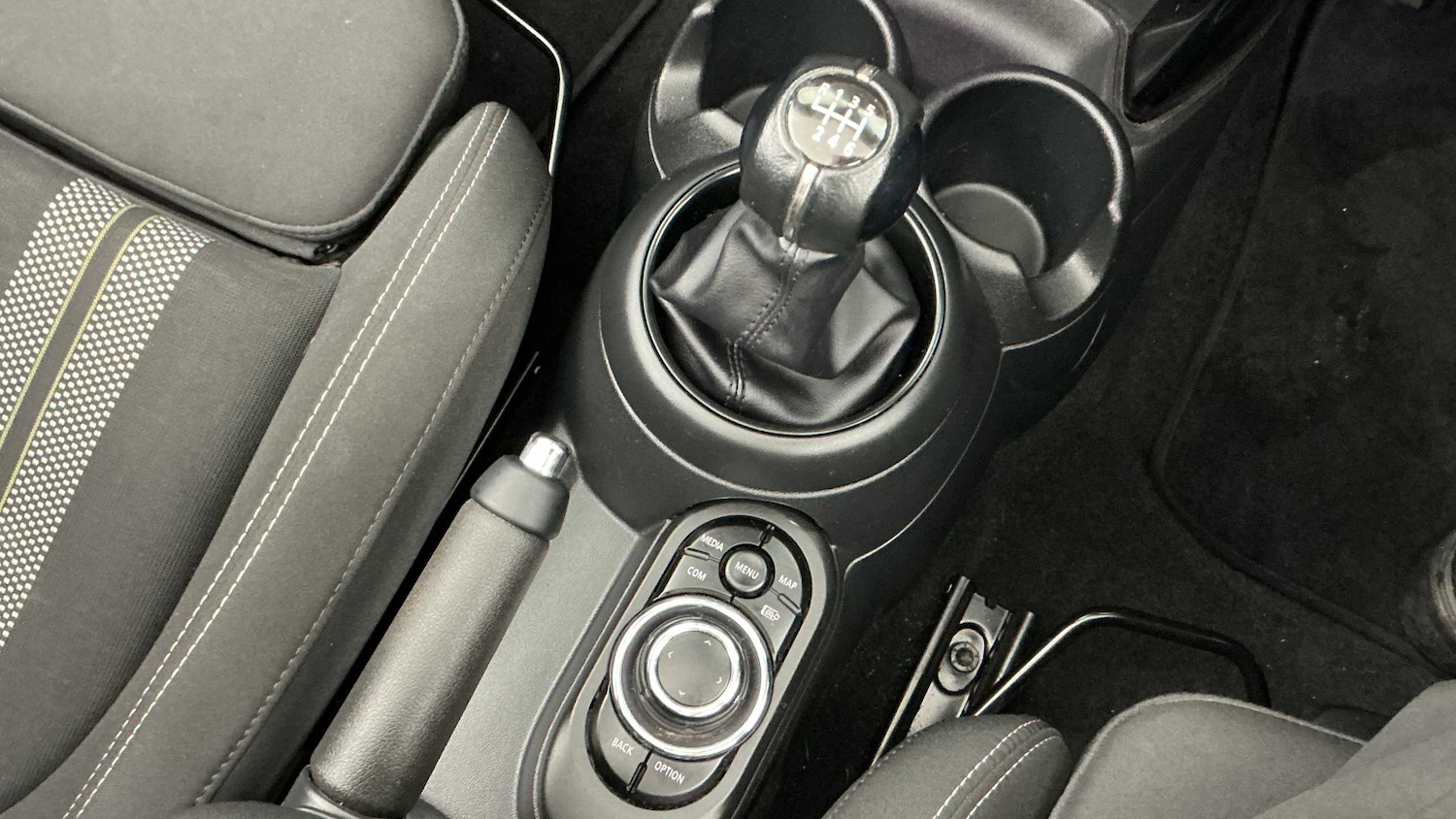 Used MINI Convertible 2022 for sale - 76529232: Photo 10