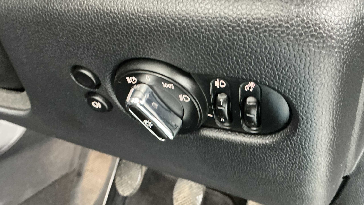 Used MINI Convertible 2022 for sale - 76529232: Photo 19