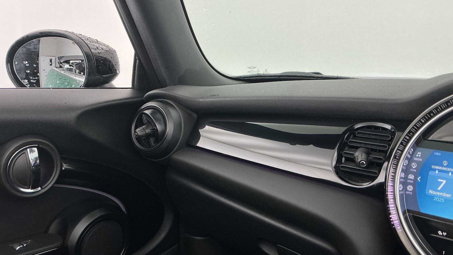 Used MINI Convertible 2022 for sale - 76529232: Photo 21