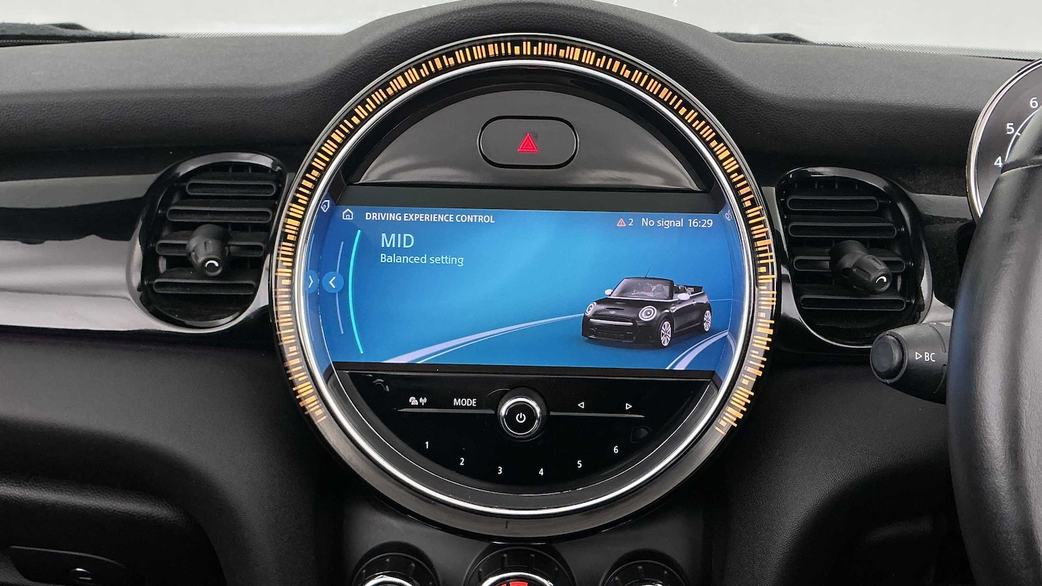 Used MINI Convertible 2022 for sale - 76529232: Photo 22